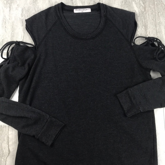 Project Social Cold Shoulder Top - Picture 5 of 16